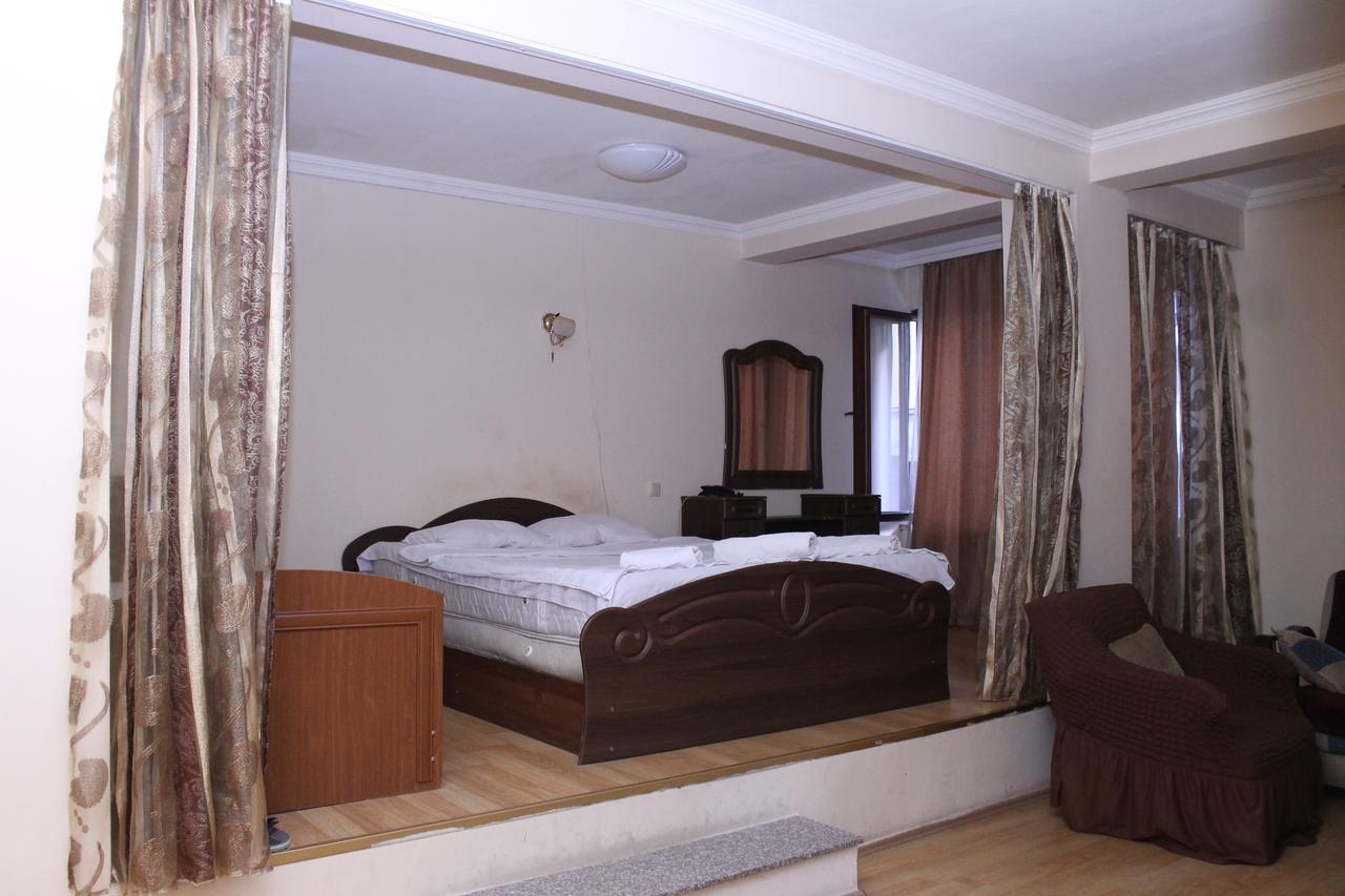 Hotel Hayat Batumi Ngoại thất bức ảnh
